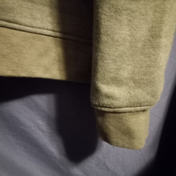 EUC Orvis men’s 1/4 zip graen sweatshirt. - Picture 7 of 12